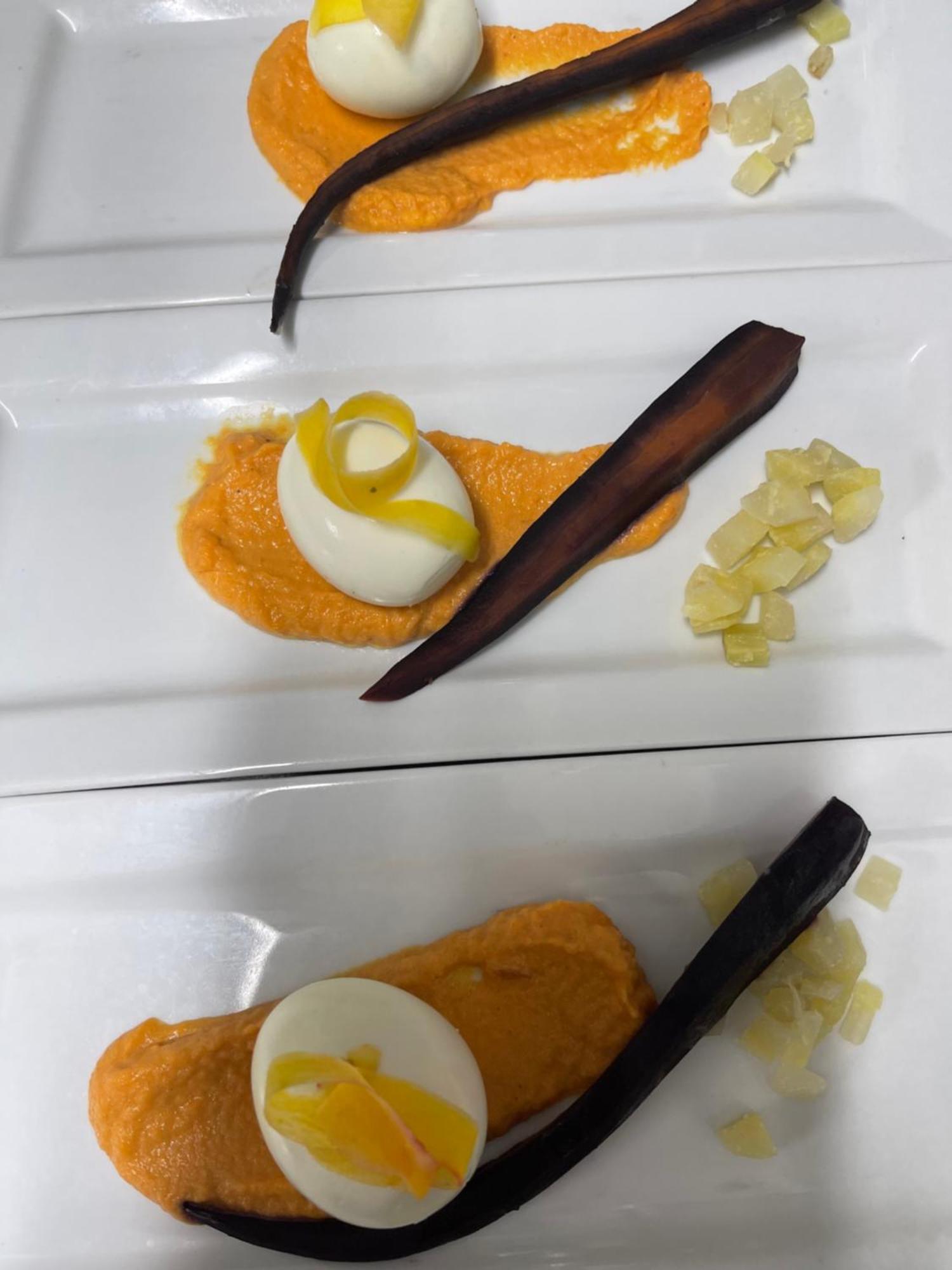 Logis Hotel Restaurant Cazes Arazat Laissac Buitenkant foto